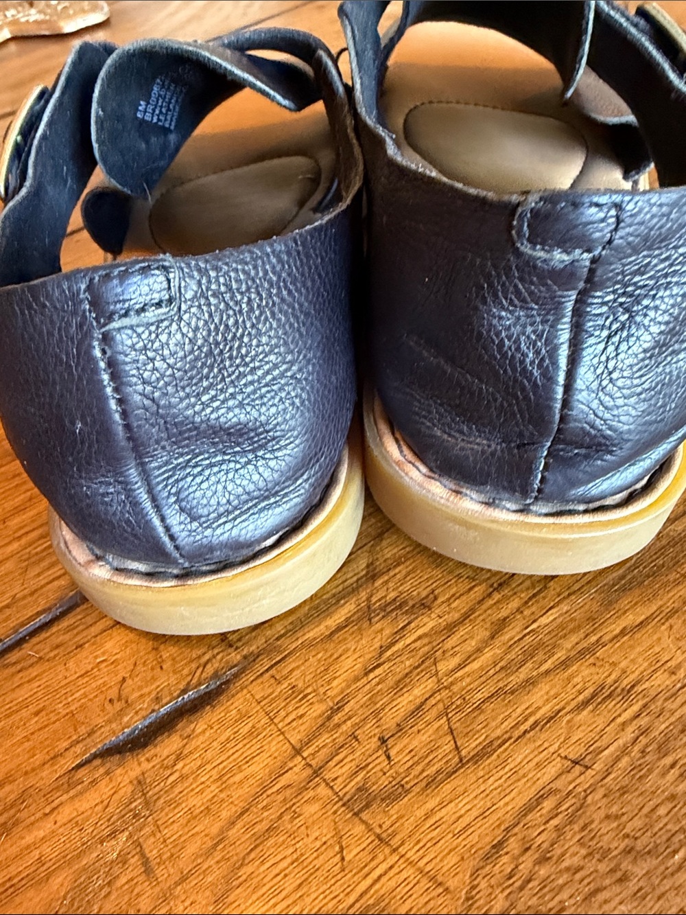 Born Ivey black leather , black leather upper, women’s size 8 M - Picture 4 of 10